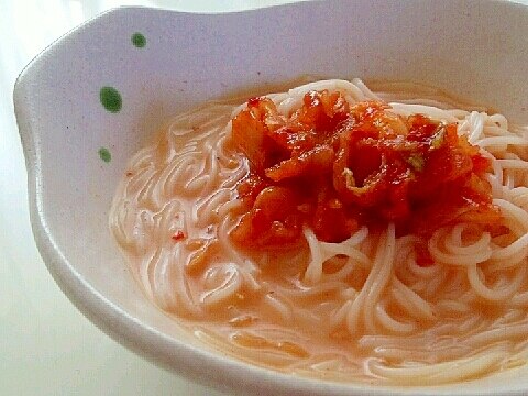 ごまドレでそうめんの担々麺風